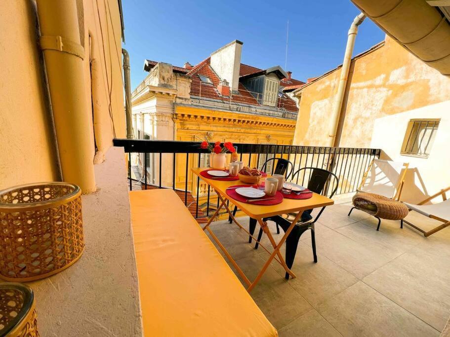 Beautiful Top Floor & Terrasse ニース エクステリア 写真