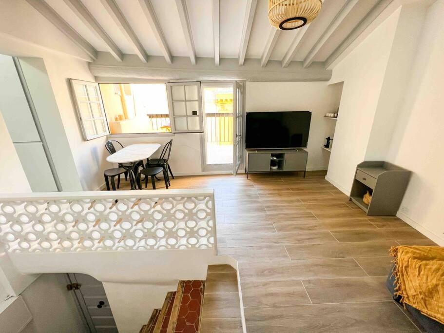 Beautiful Top Floor & Terrasse ニース エクステリア 写真