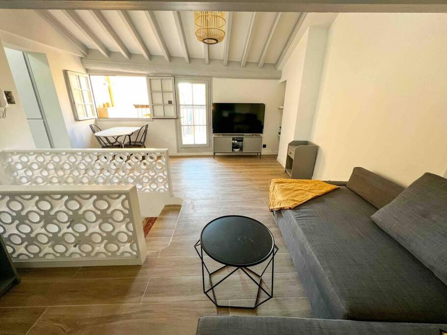 Beautiful Top Floor & Terrasse ニース エクステリア 写真
